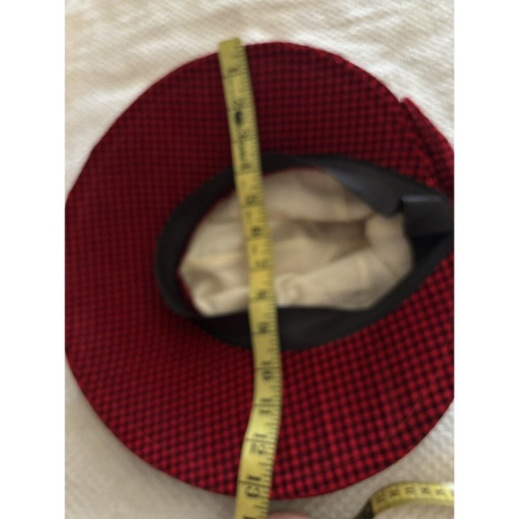 Vintage Black And Red Checked Hat - Picture 6 of 6